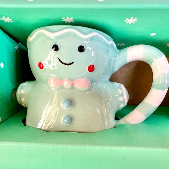 4 Christmas Ceramic Blue Pink Gingerbread Boys Girls Espresso Mugs Cups Tier - Picture 5 of 8